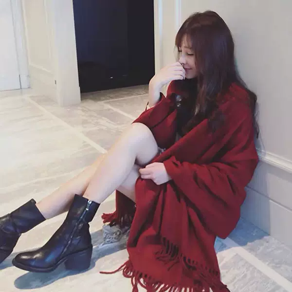 Autumn and winter cashmere-like tassel famous ethnic style wine red shawl solid color lengthened scarf women's warm dual-use scarf fashion