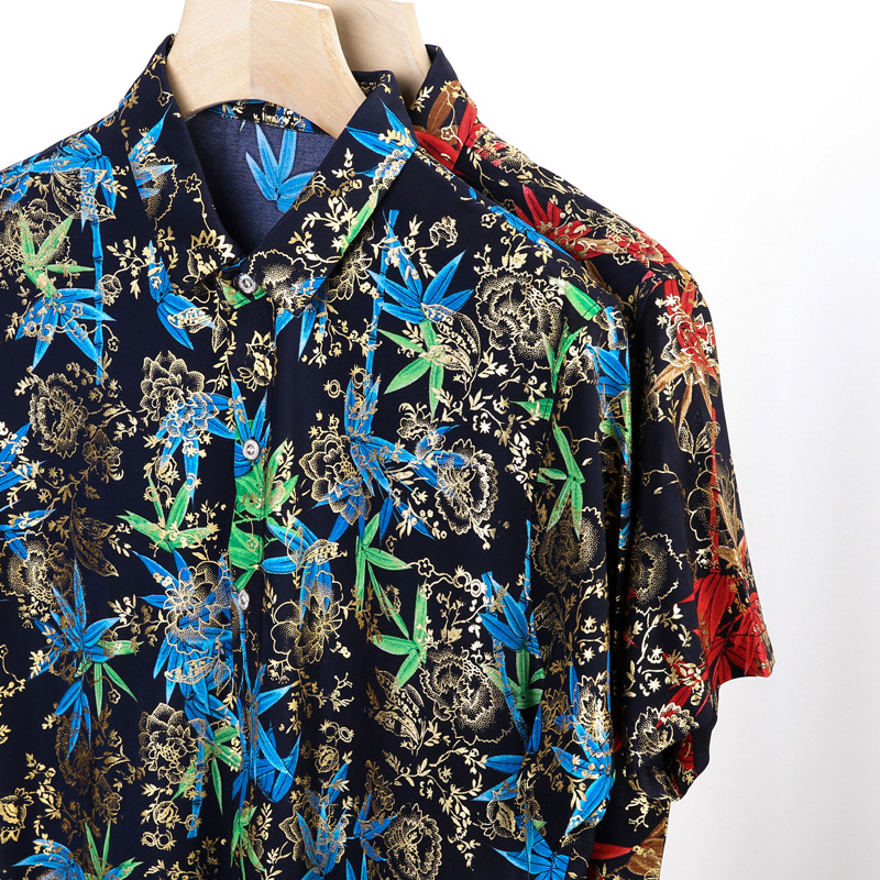Fashionable silk men's shirt