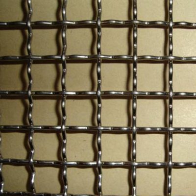 不锈钢轧花网网面平整，结构坚固，网孔均匀、美观，清洁方便！