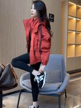 冲锋衣外套女2025年春秋新款设计感气质修身小个子连帽夹克棒球服