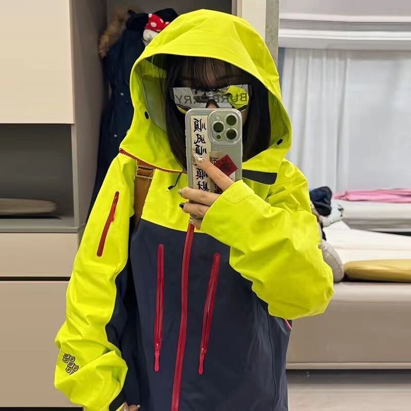 Year of the Dragon New Outdoor Pressure Glue Jacket Jacket Coat Men's and Women's Hard Shell Outdoor Windproof Waterproof Cycling Mountain Climbing