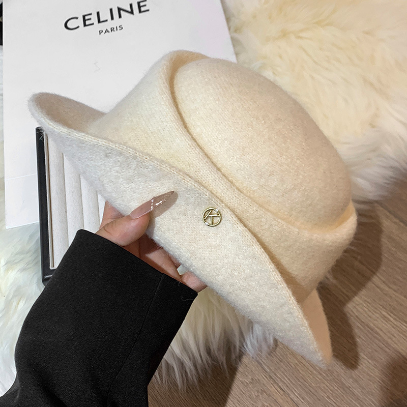 Hepburn estilo elegante sombrero de lana de invierno mujeres temperamento alto sentido sombrero de pescador de punto caliente sombrero de oro universal