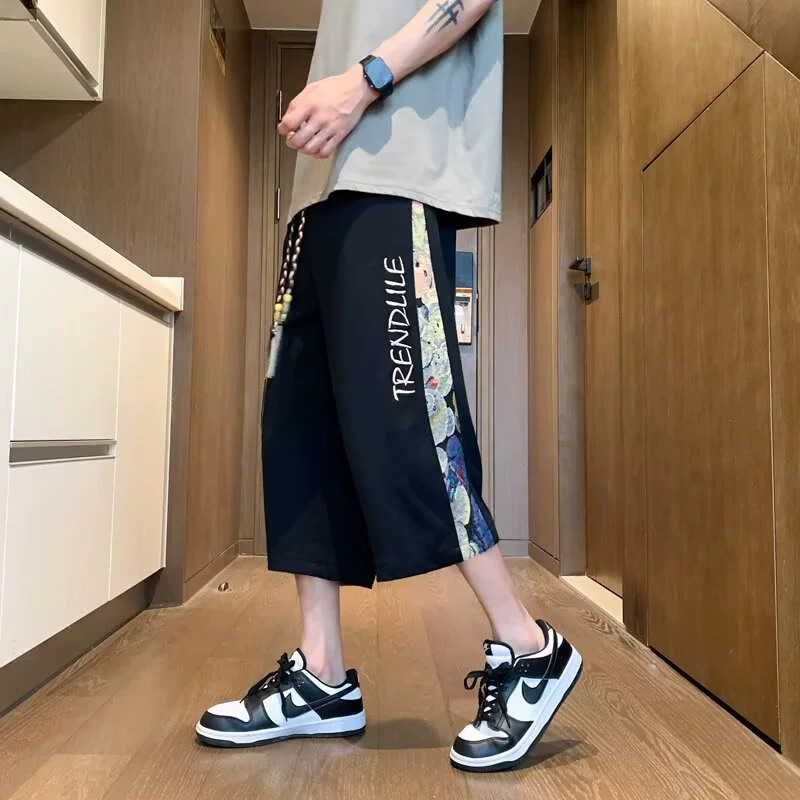 Укороченные брюки в китайском стиле для мужчин, летние свободные прямые повседневные брюки из ледяного шелка, модные спортивные укороченные брюки с вышивкой в ​​национальном стиле