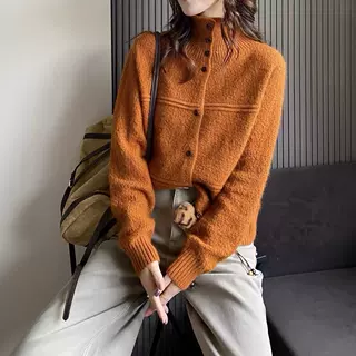 韩系秋冬慵懒风立领单排扣针织衫休闲保暖毛衣女外套2026秋季新款
