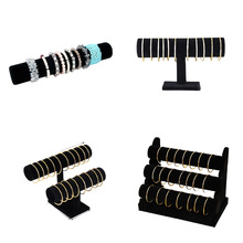 �F؛��ɫ�q�����C�����չʾ���ֱ���朼�����м��Ʒ���b�����C