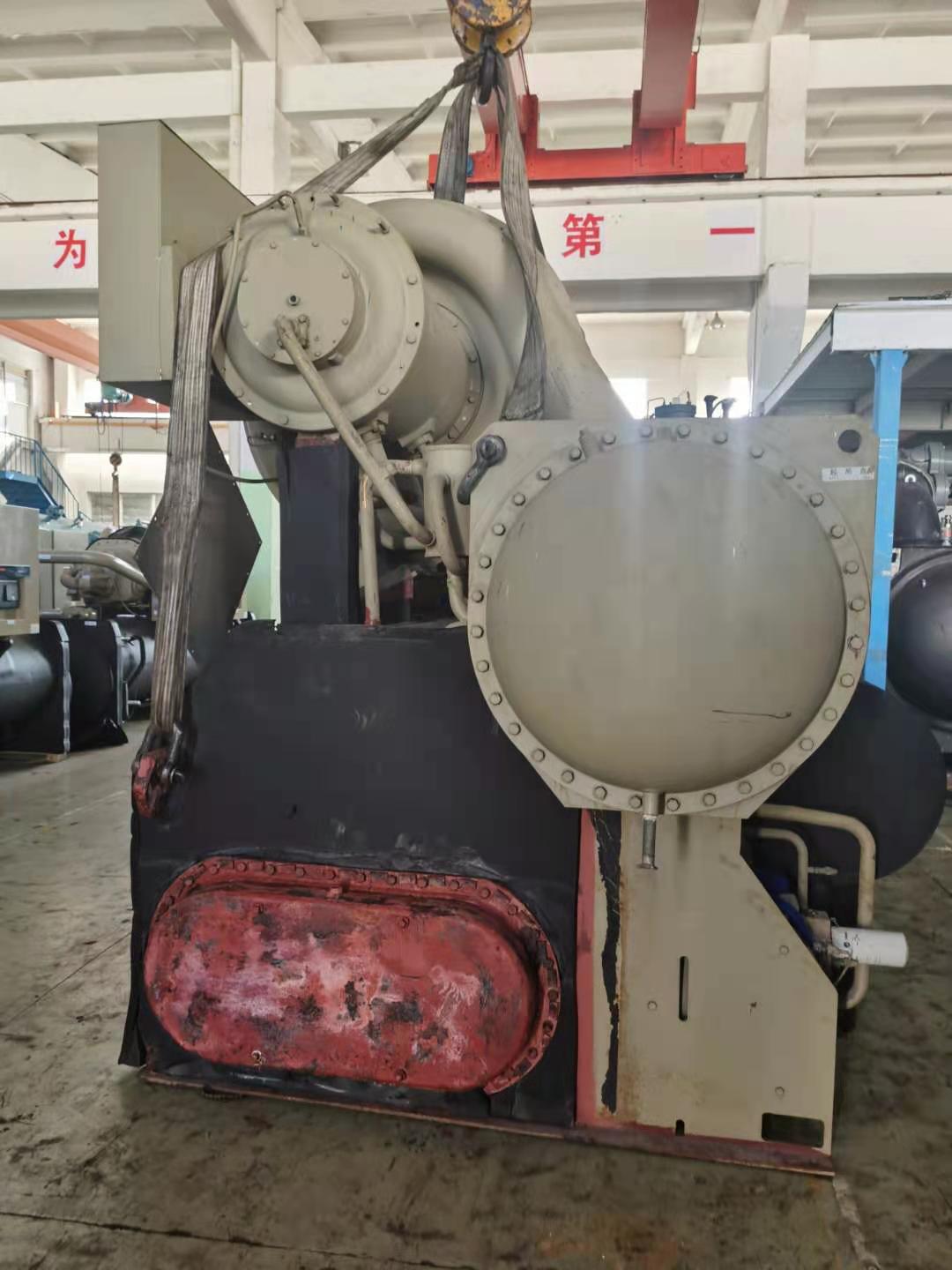 杭州市萧山区回收出售特灵离心中央空调二手机组 CVHG670uc800屏