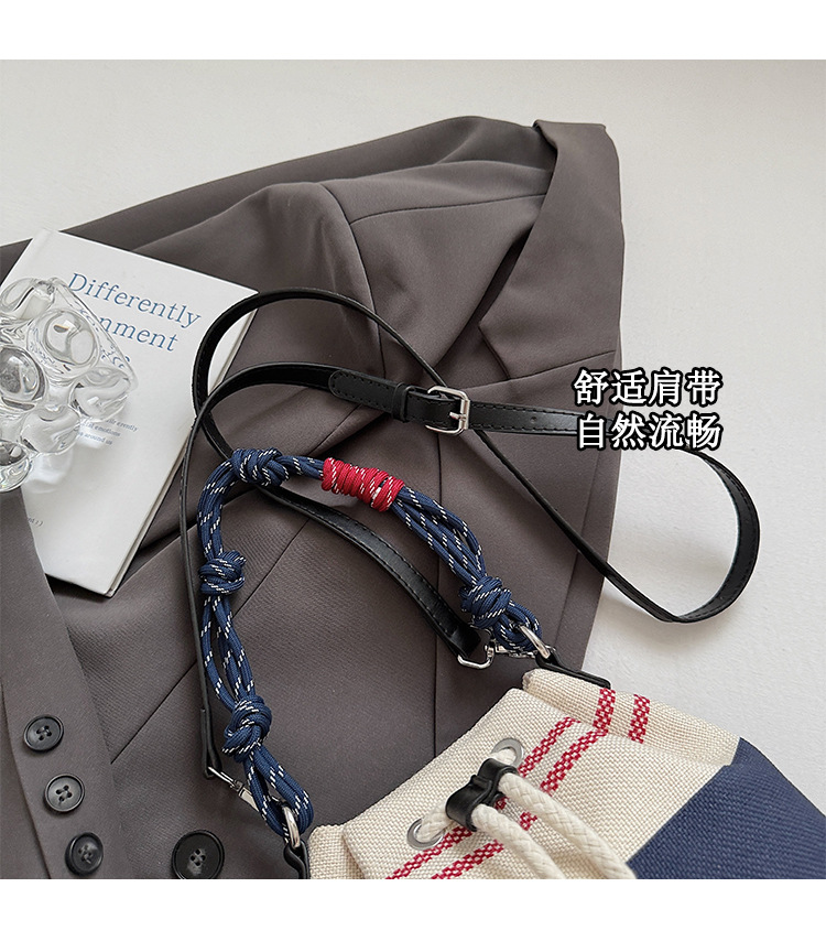 This year, the popular niche design bags are the 2025 new women's versatile canvas crossbody bag and the color-blocking hand-held bucket bag undefined