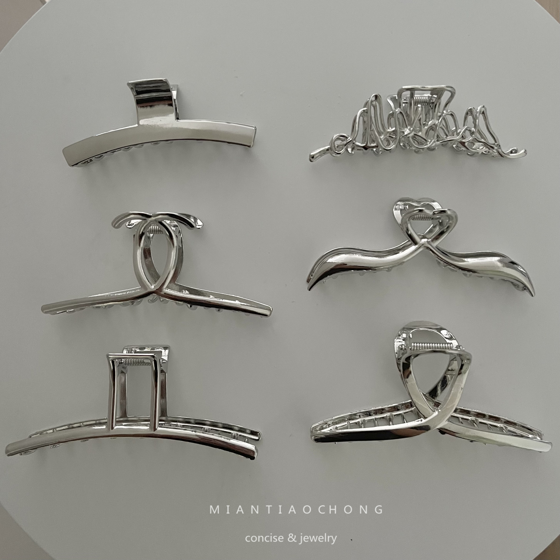 15g Weight Hair Clip, Hairpin, Hair Claws Hair Accessories Type 1 Piece Quantity Holiday, Daily Occasion Alloy, Metal Material Star, Solid Color Pattern Women's Gender Hollow Out Design Casual, Simple Style Style Casual Simple Style Women's Star Solid Color Alloy Metal Hollow Out Hair Clip Hairpin Hair Claws 4