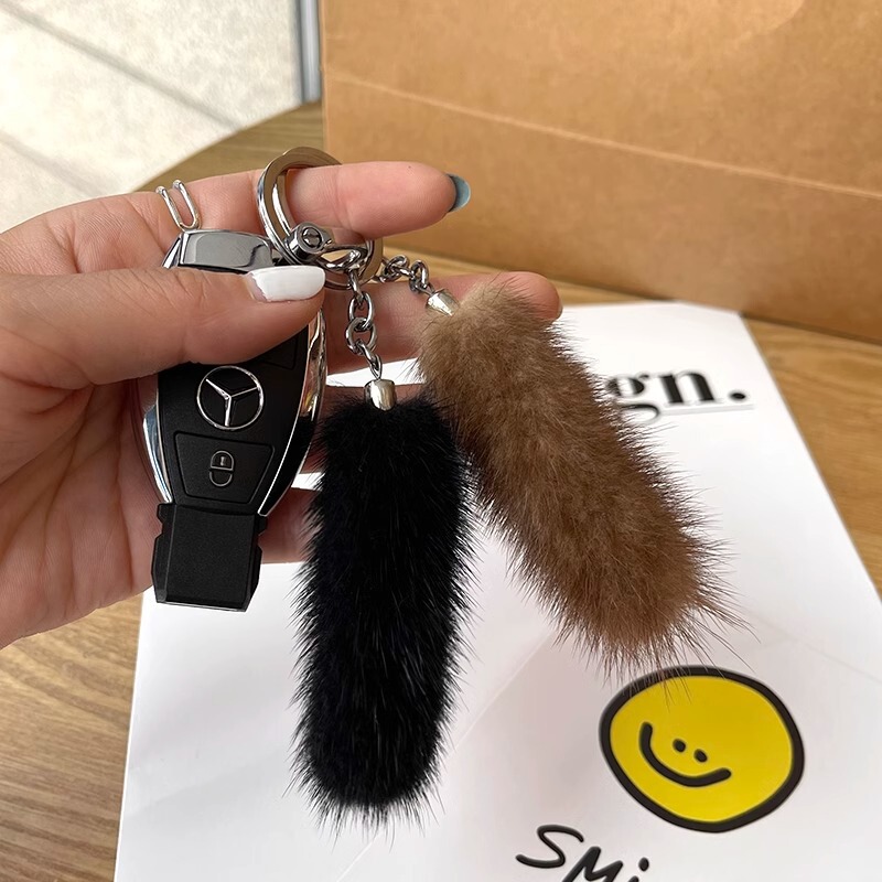 Mink Hair Tail Car Keychain Pendant Internet Celebrity Personality Simple Cute Plush Bag Hanging Women and Men