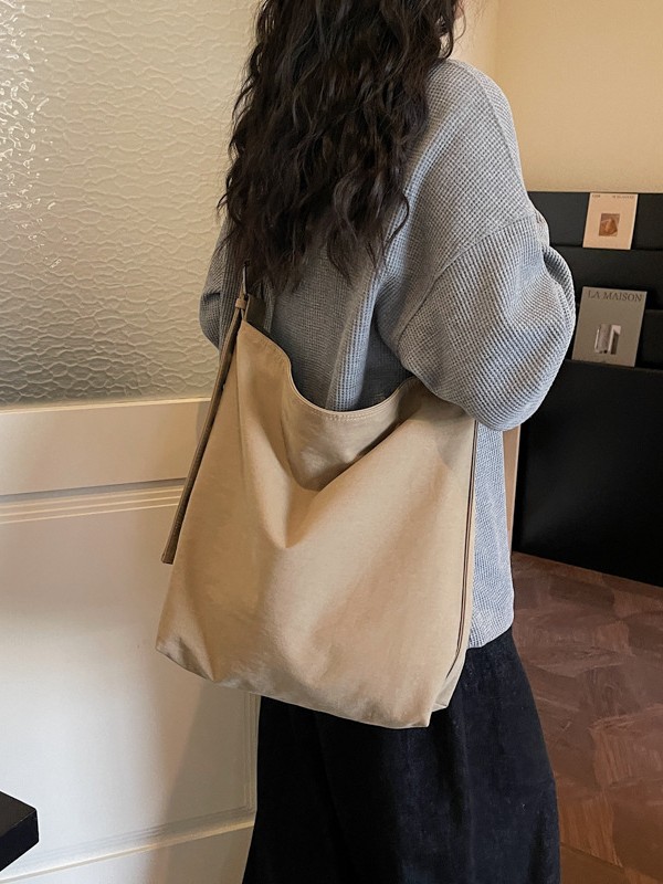 Japón y Corea del Sur de gran capacidad Nylon Butt bolso de verano mujer bolsa de compras casual ventosa brazaletes de hombro