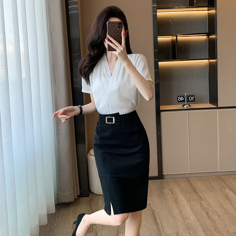 White Professional Short-Sleeved Shirt for Women 2025 New Summer Hotel V-Neck Shirt Interview Suit Work Clothes Workwear