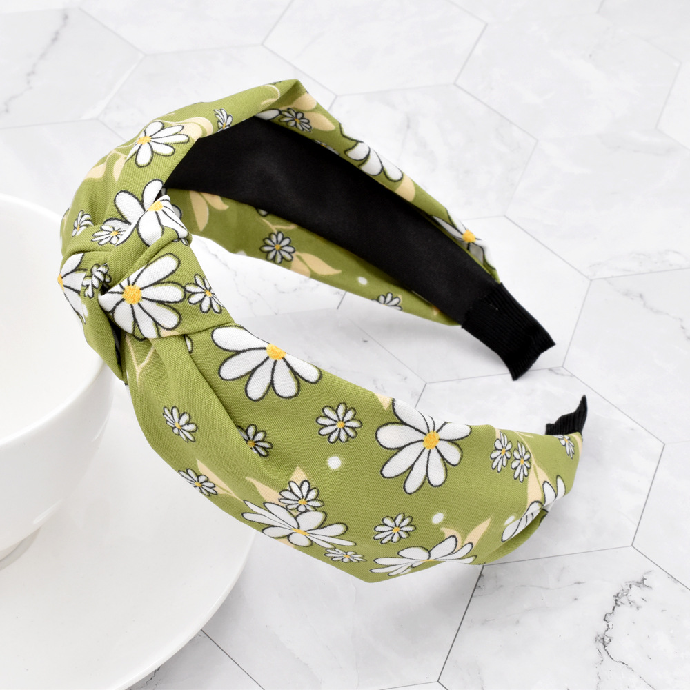 Fashion Daisy Printing Fabric Knotted Headband display picture 3