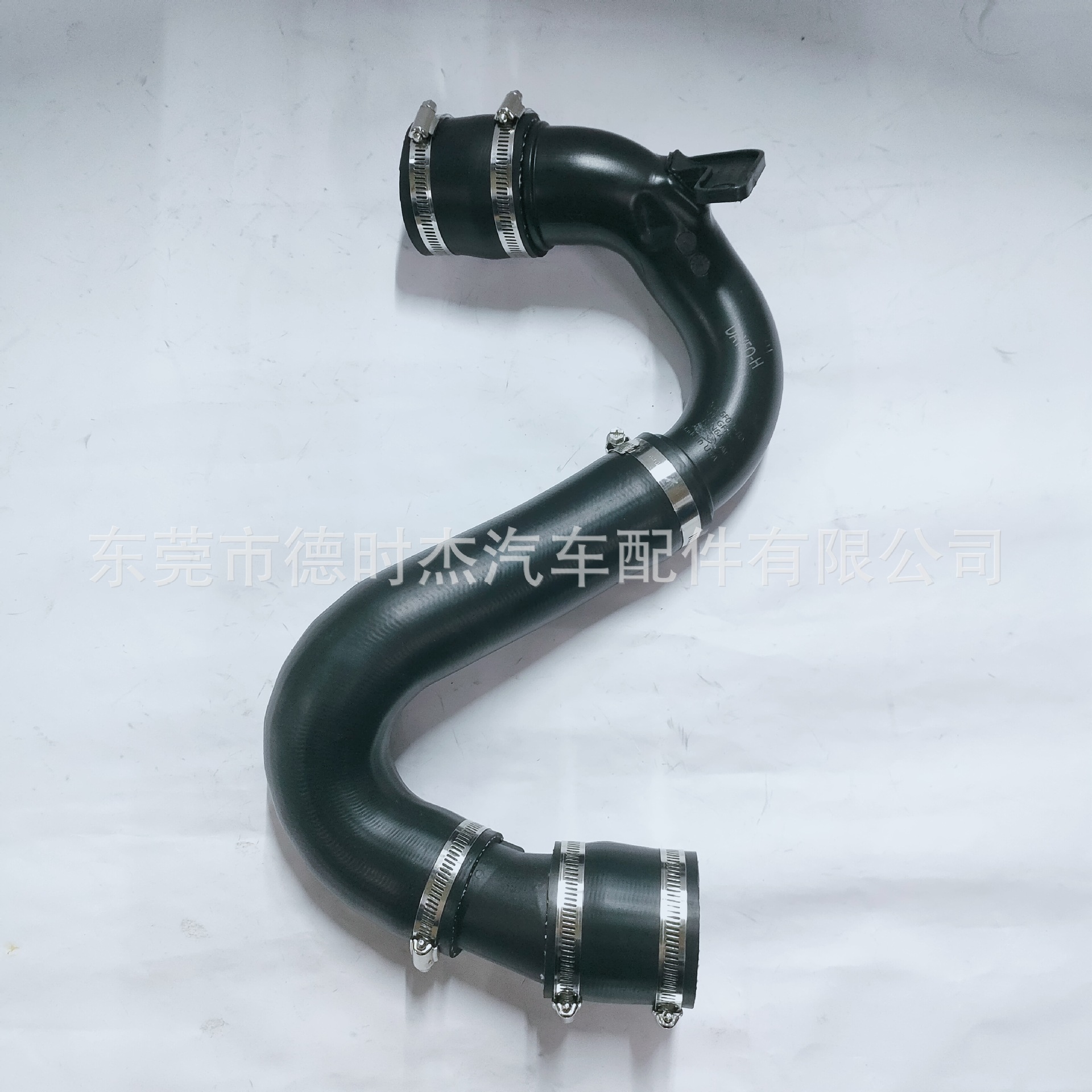 F2G36F073DD/DG intercooler air pipe/S-type/short, suitable for Ford Edge 2015 model 2.0