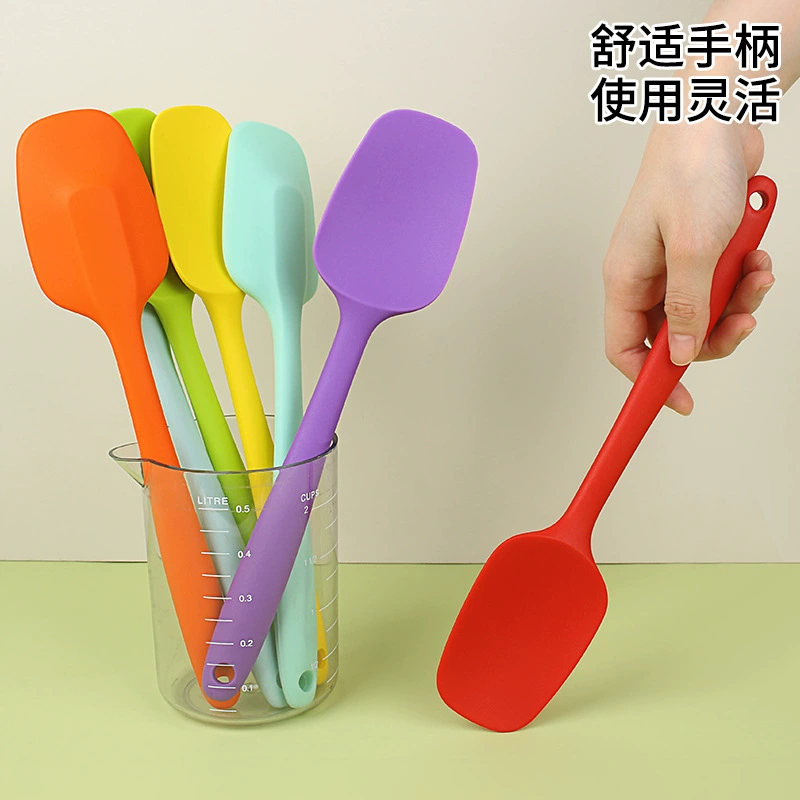 Spot large all-inclusive integrated scraper, integrated scraper cream shovel, jam shovel, wholesale baking tools