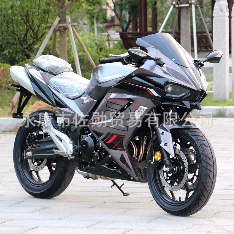 H2 real fuel-powered motorcycle, heavy-duty motorbike, exhaust pipe under the seat, large 200cc displacement