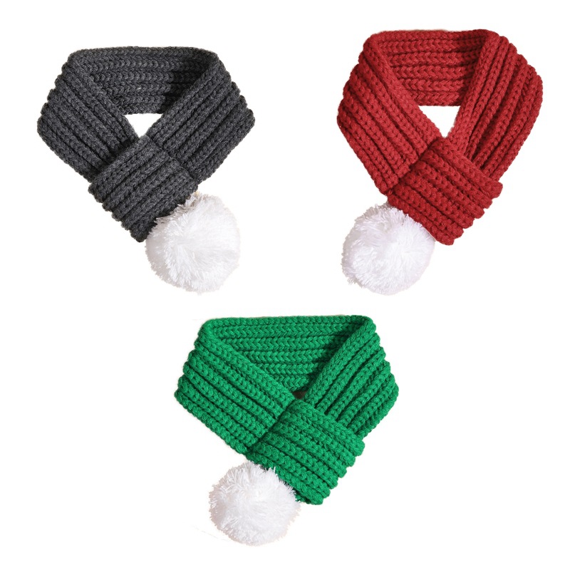 Simple Style Polyester Christmas New Year Solid Color Pet Scarf display picture 3