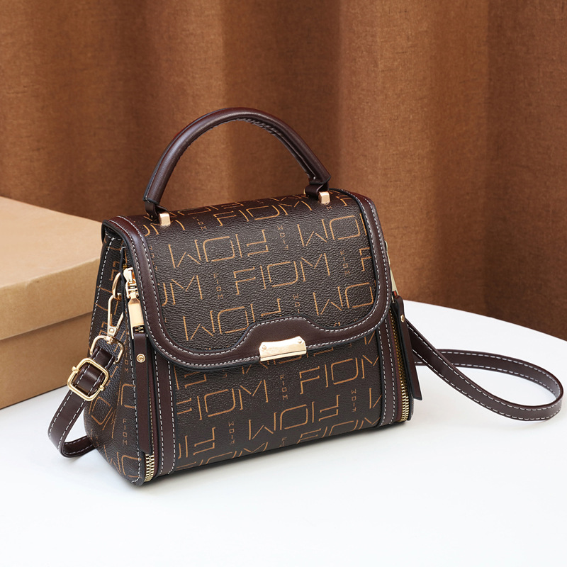Women's Crossbody Bag Large Capacity Square Commuter Shoulder Bag_voghion.com