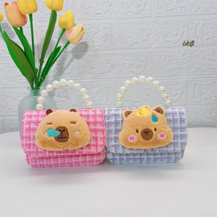 Pearl handbag, children's bag, little girl, princess, girl crossbody bag, fashionable Capibara, cute chain bag Item Picture