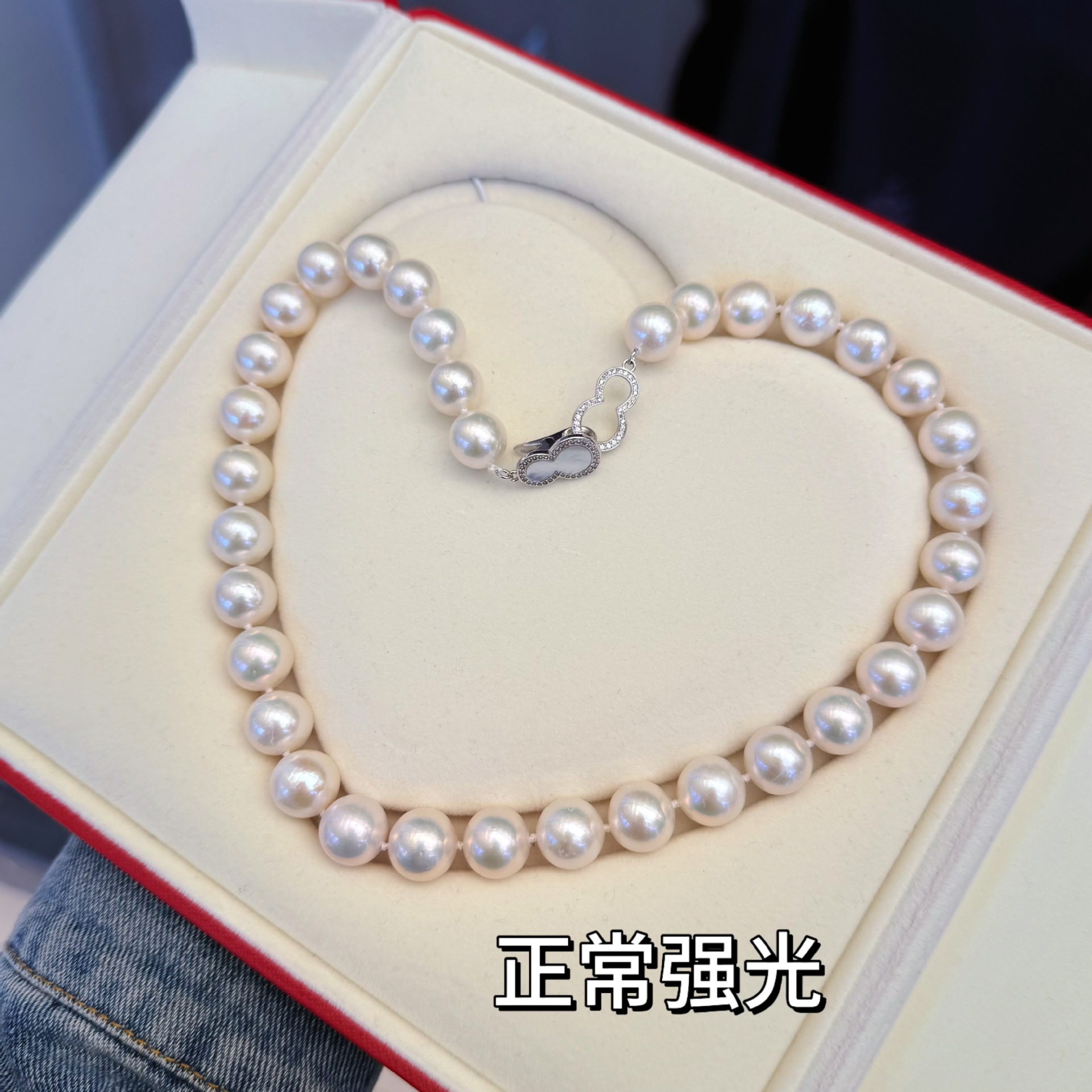 ��������Դͷ�»��İ�ƽ����λ��Ȼ��ˮ���������߼���������