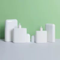 Новая косметическая выдувная бутылка упаковочного материала 30ml/50 мл PE бутылка солнцезащитный крем крем жидкость PE квадратная бутылка