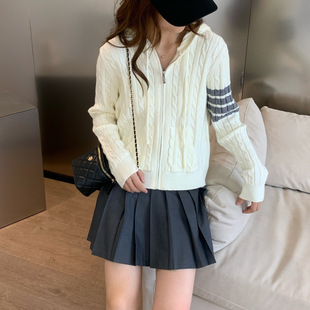 �n���黨�y���e����Bñᘿ��_��Ů�WԺ�Lײɫ�ĸ��L��ë�����׳�