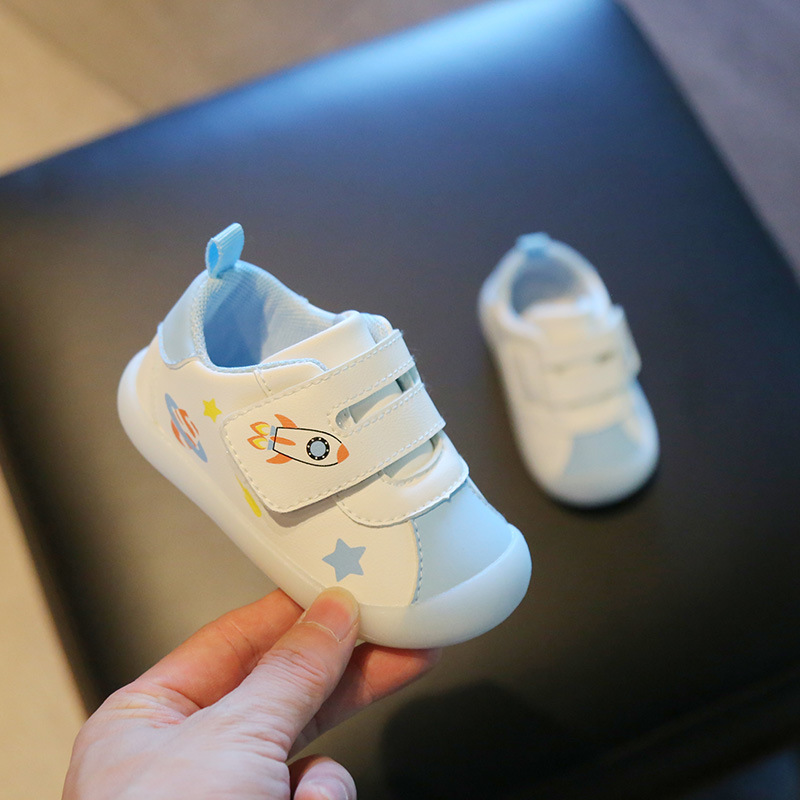 2024 primavera y otoño nuevos zapatos de bebé de fondo suave de gelatina de dibujos animados antideslizante resistente al desgaste velcro hombres y mujeres zapatos de bebé niño