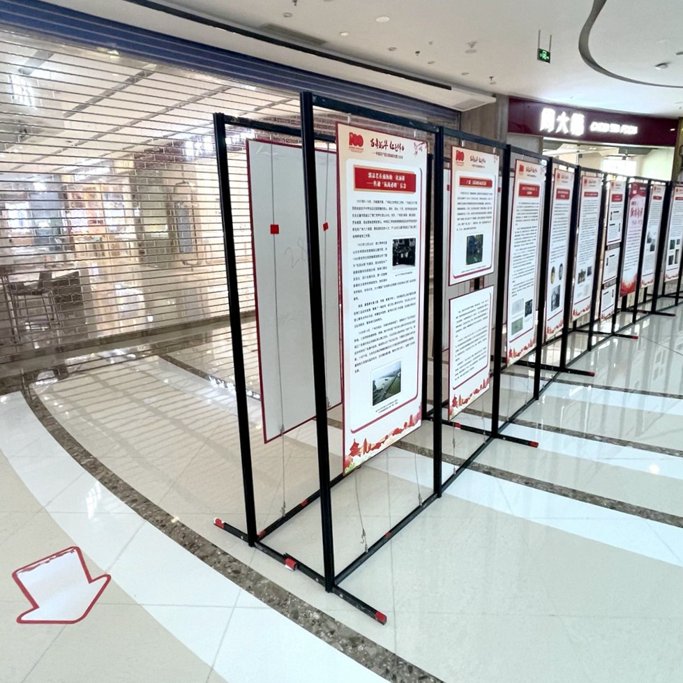 图片挂画铝合金折叠广告屏风/八棱柱宣传展板/书画油画展览展板