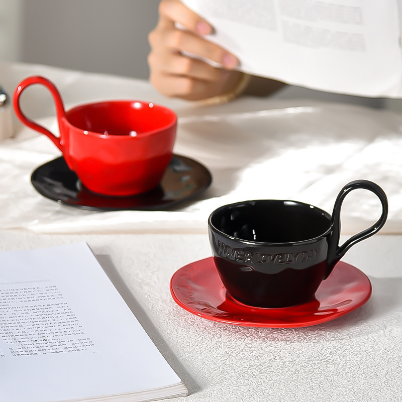Pure Black Red Simple Coffee Cup Mug Ceramic Scandinavian Style Afternoon Tea Cup Exquisite Cup and Saucer Set for Girls