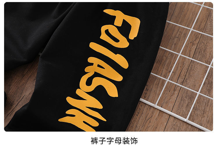 The new trendy and stylish two-piece Korean-style sporty sweatshirt set for men and boys in autumn and winter pic 6