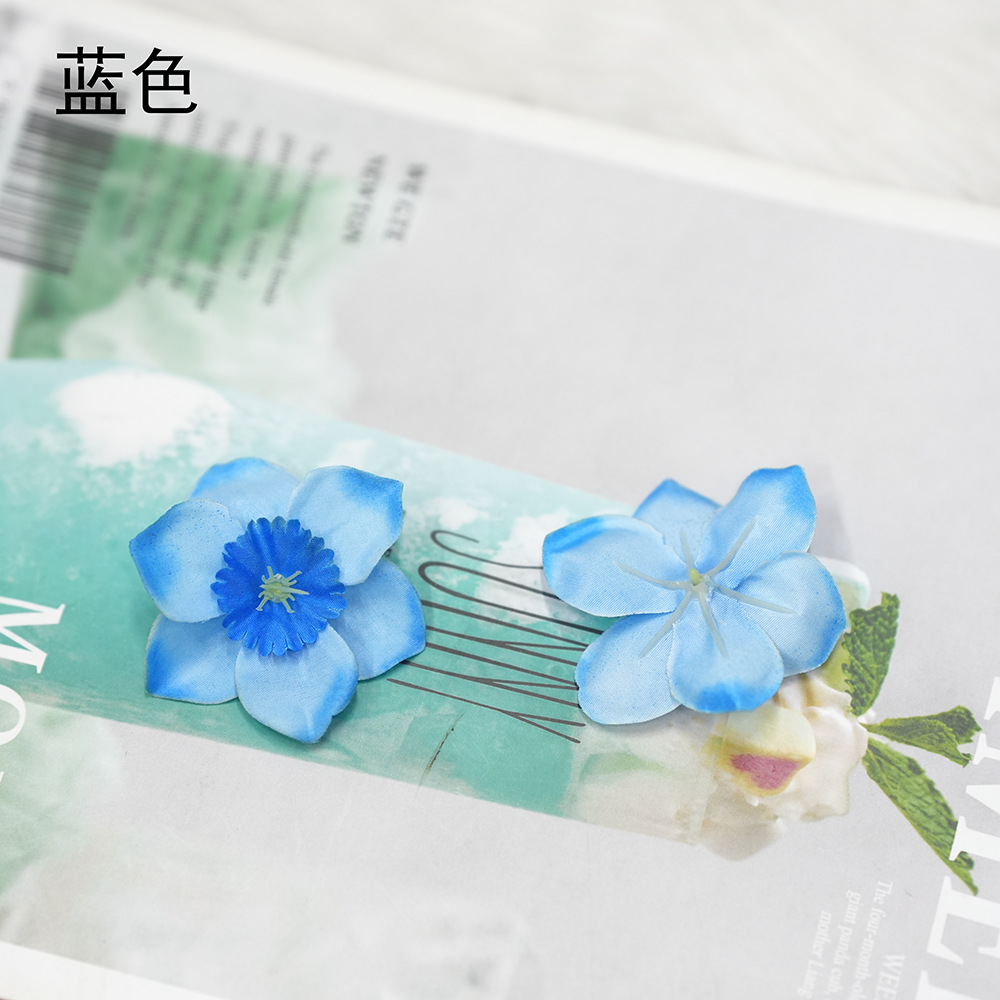 작은 꽃받침 단일 수선화 꽃 - 파란색