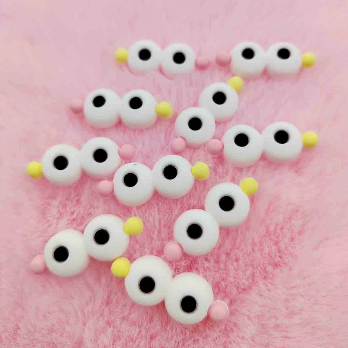 Cartoon plush doll from soft rubber, handle, DIY