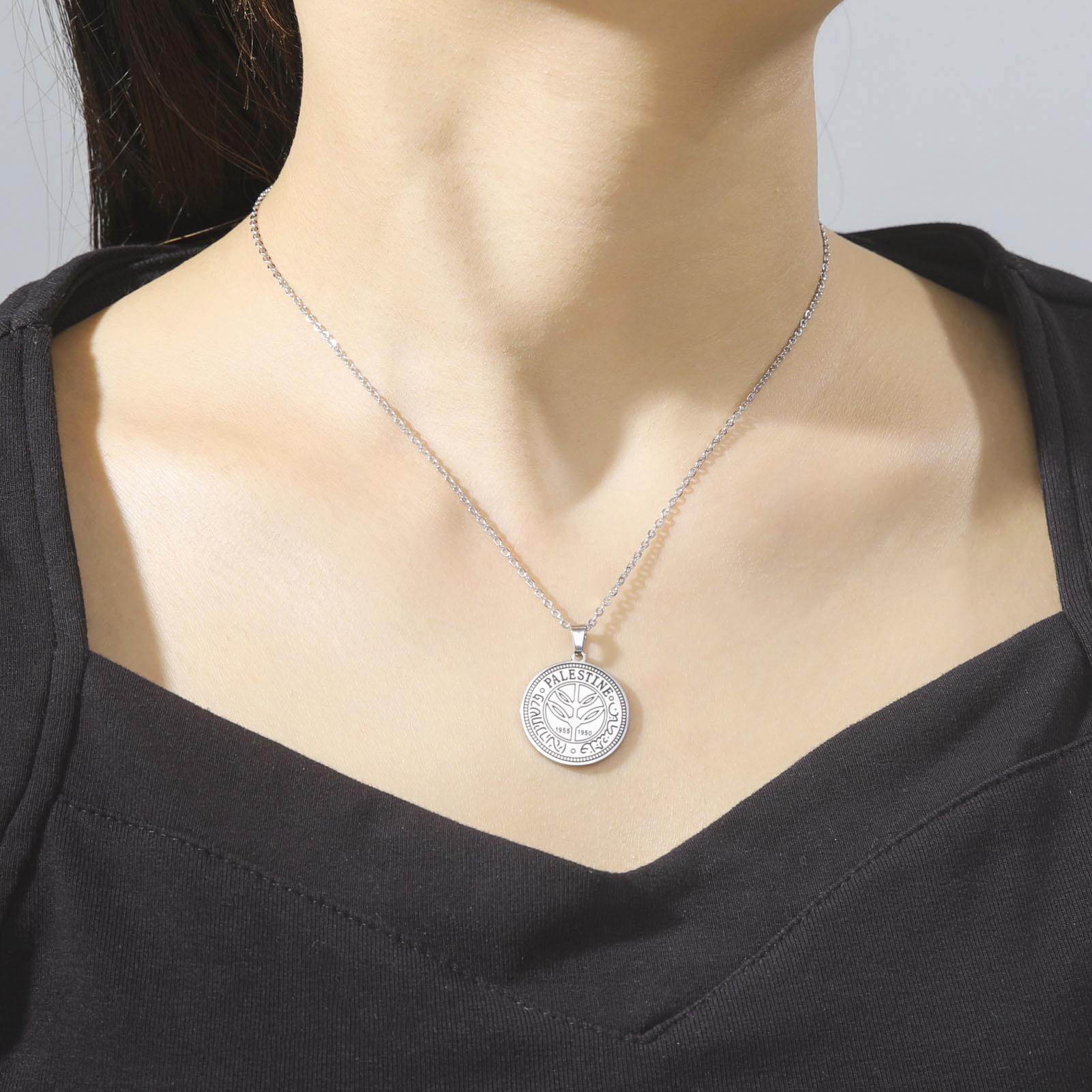 Palestine Coin Pendant Necklace Image 3