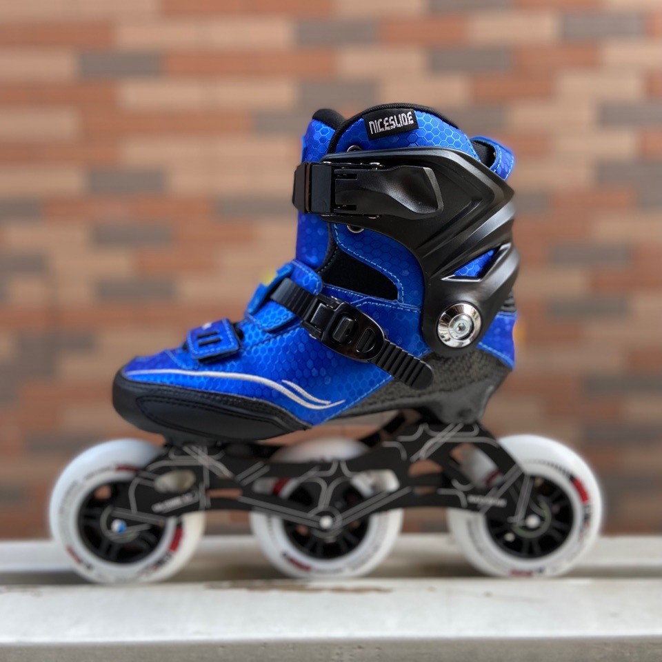 Professional Carbon Fiber Flat Shoes Speed Skate Racing Shoes Entry Style Children's Skate Roller Skate for Men and Women Adult