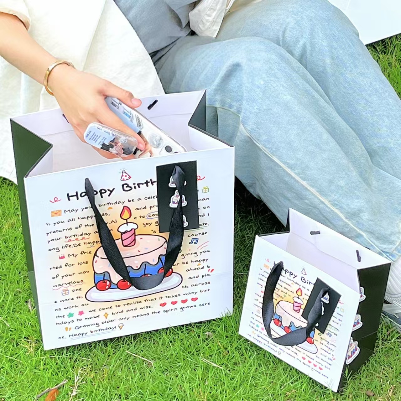 ins生日蛋糕卡片礼品袋大号礼物包装袋手提纸袋加厚白卡收纳袋