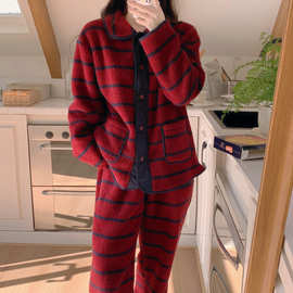 实拍2024冬季简约条纹包边加厚绒感小翻领贴布睡衣套装家居服女