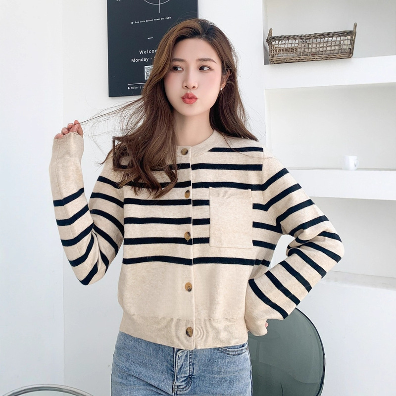 Autumn and Winter New Clothing Korean Style Knitwear Cardigan Women's Loose Casual Korean Style Autum Long-Sleeved Knitwear Jacket Top