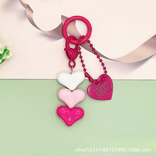 Wholesale resin love pendant beaded keychain pendant color love card jewelry accessories sweet bag decoration