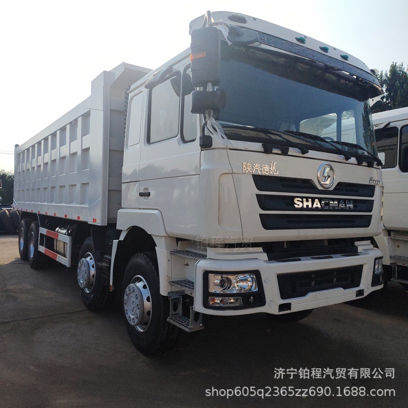 Brand new HOWO NX tractor head 5.6m with large box dump truck and large pump engine, available for immediate delivery, specifically for mining areas