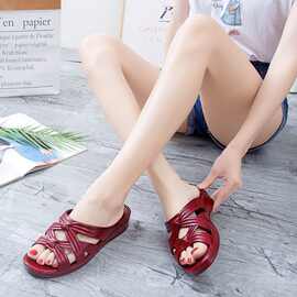 妈妈中老年拖鞋夏季女士舒适防滑软底平底浴室耐磨奶奶室内居家鞋