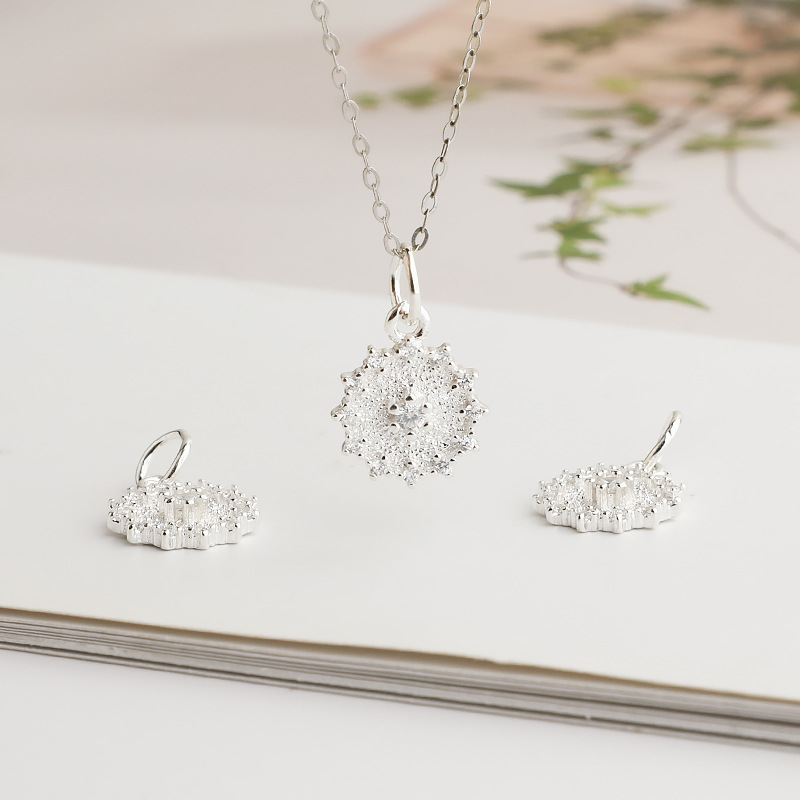 s925純銀唯美鑲鑽雪花吊墜DIY手工串珠手鍊項鍊圓形掛件飾品配件
