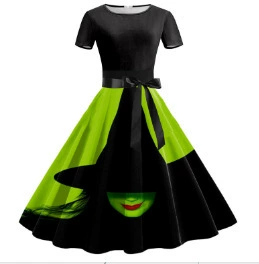 Black witch short sleeve skirt