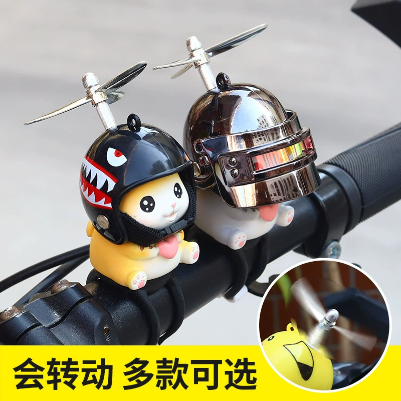 Аксессуары для мотоцикла Маленькая желтая утка Автомобильные аксессуары для котенка