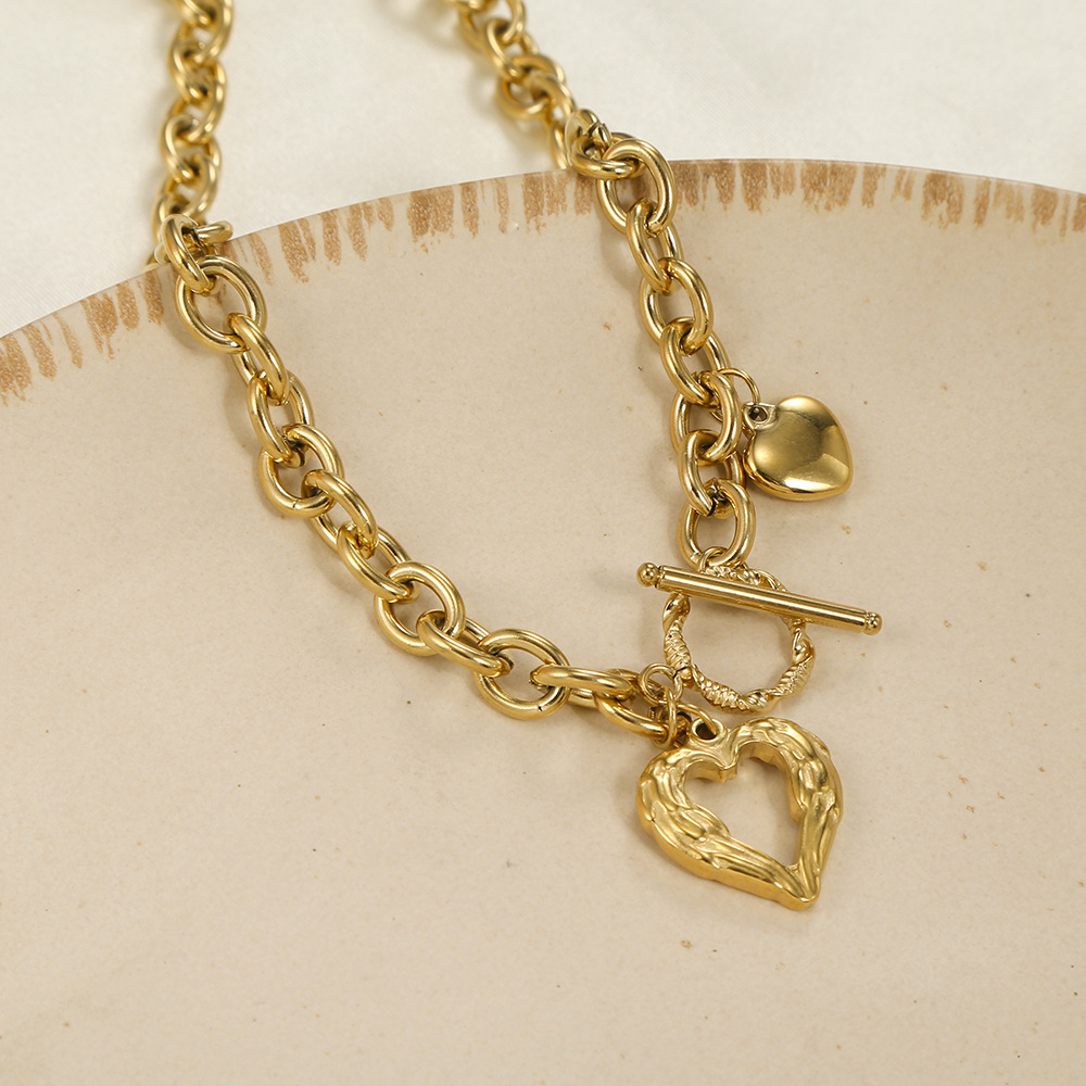 Fashion Heart-shape Thick Chain Necklace Wholesale display picture 3