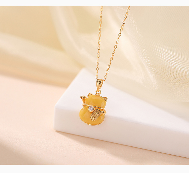 Mặt dây chuyền bạc S925 mạ vàng đính pha lê trắng hình mèo thần tài phong thủy mới — Bạch thủy tinh vàng (không kèm dây) chi tiết 5