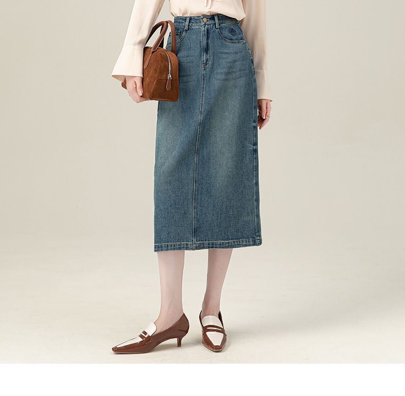 Chân váy denim Lyocell nữ xẻ tà sau, cạp cao ôm dáng dáng thẳng — Màu xanh lam chi tiết 2