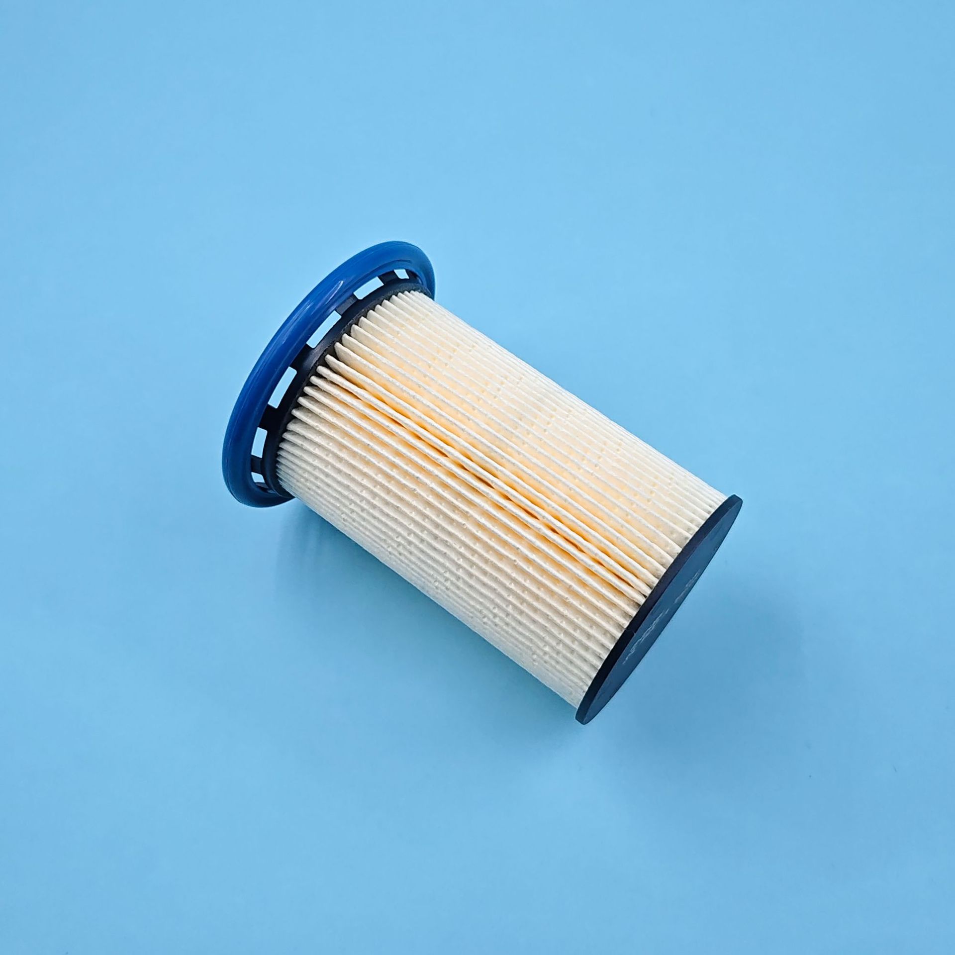 Suitable for Volkswagen Touareg Porsche Cayenne Fuel Filter Diesel Filter 7P6127177A