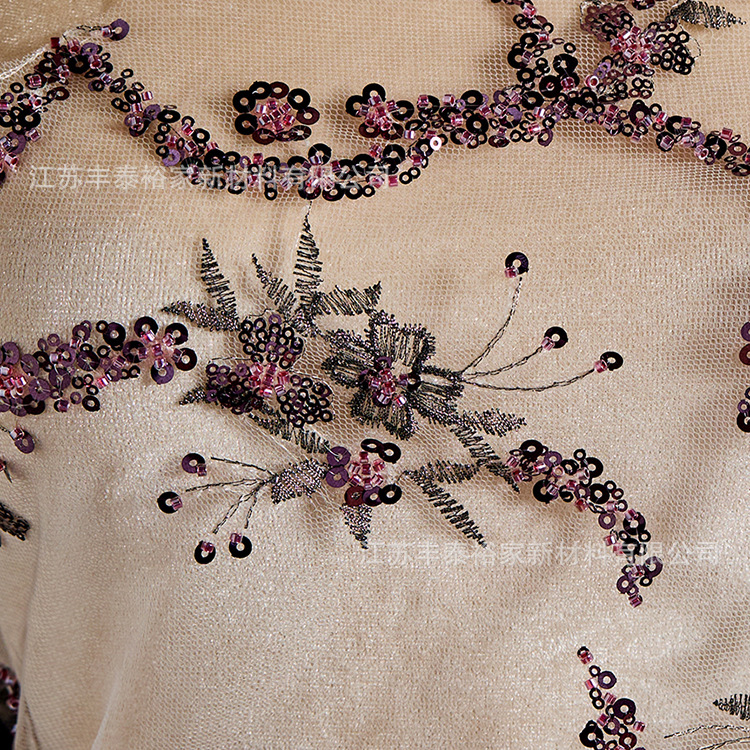 Tejido de cuentas, línea rosa, esquinilla rosa, cuentas de perforación tridimensional, vestido de noche de moda de alta gama