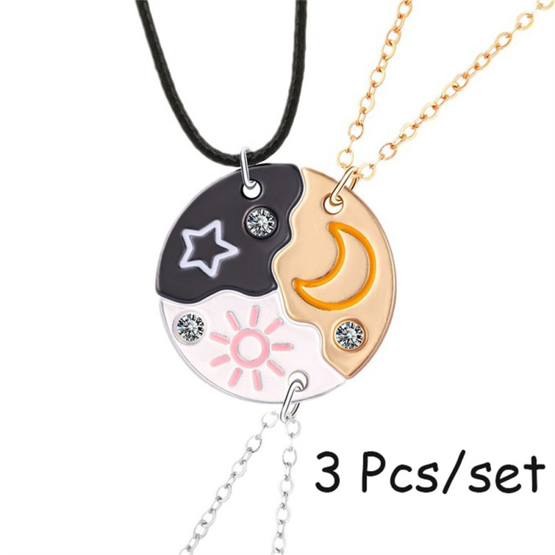 国境を越えた売れ筋の星と月の3人用チェーンハイエンドデザイン合金オイルドリップスプライシングラウンドスプライシングペンダントネックレス|undefined