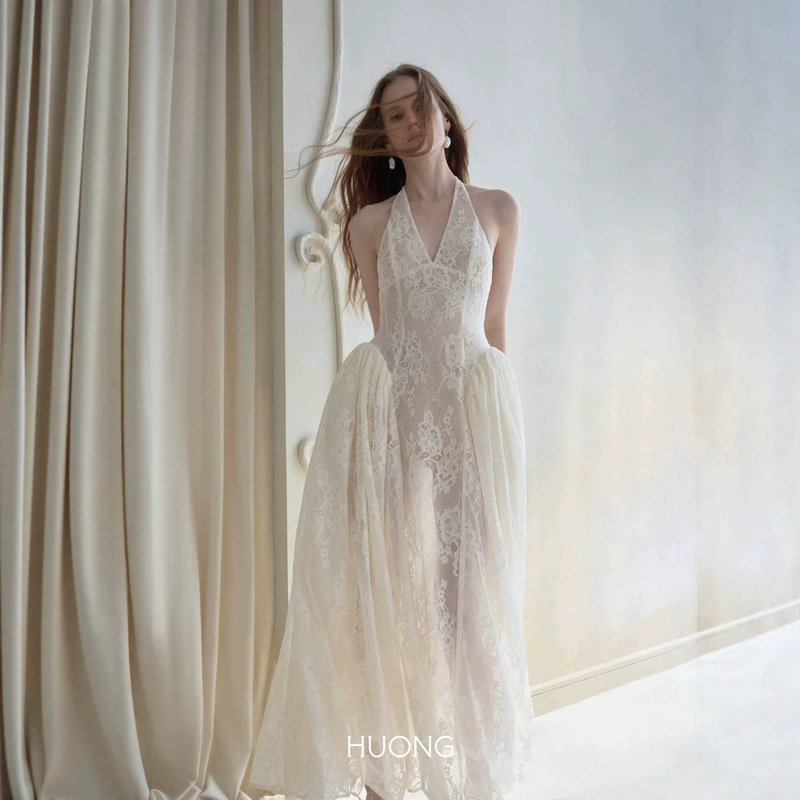 Summer light luxury fashion exquisite style halter neck backless slim-fit lace mesh dress white wedding gown long dress Summer light luxury fashion exquisite style halter neck backless slim-fit lace mesh dress white wedding gown long dress