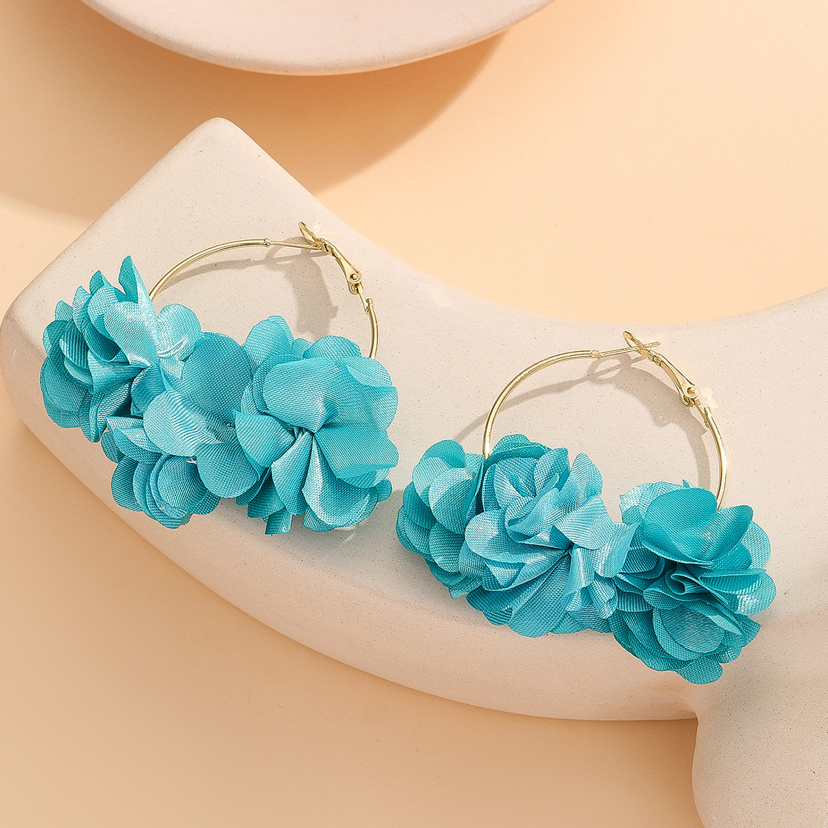 7g Weight Copper Ear Needle Material Earrings Classification 1 Pair Quantity Casual, Street, Shopping Occasion Flower Pattern All Seasons Season Women's Gender Vacation, Bohemian Style 1 Pair Vacation Bohemian Flower Cloth Earrings 6